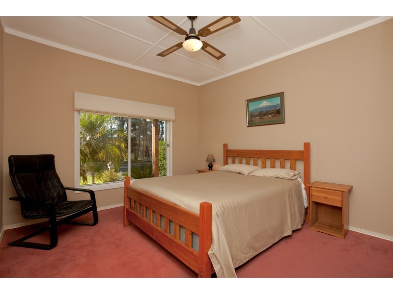 27 South Tacoma Road, Tacoma South NSW 2259