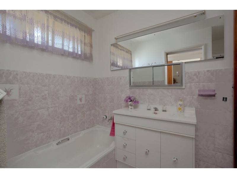 55 Cunningham Road, Killarney Vale NSW 2261