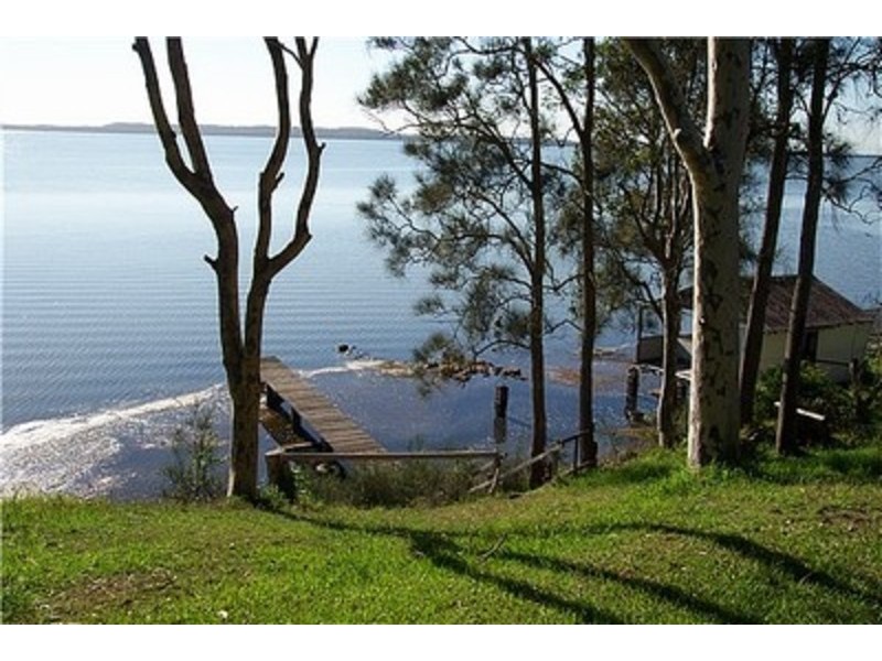96 Tuggerawong Road, Wyongah NSW 2259