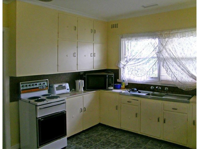 1 Cambridge Street, Lang Lang VIC 3984