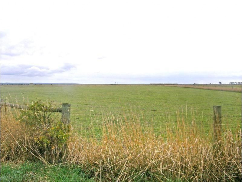 Caldermeade VIC 3984