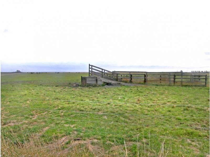 Caldermeade VIC 3984