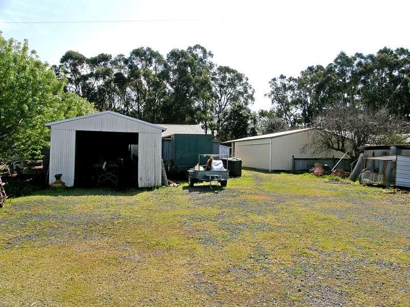 Nyora VIC 3987