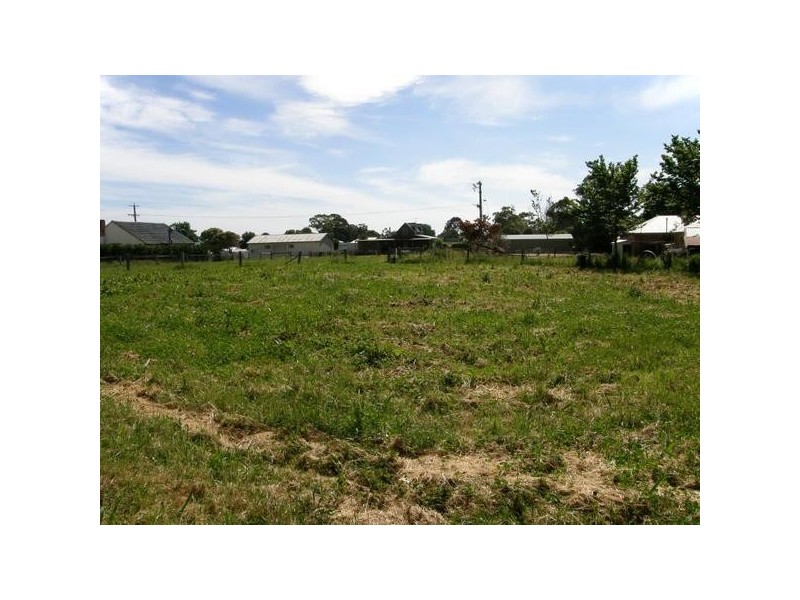46 Davis Street, Nyora VIC 3987