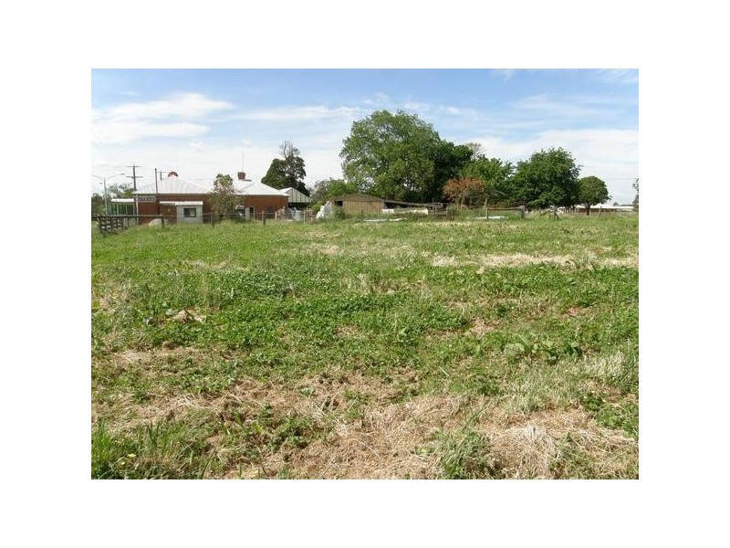 46 Davis Street, Nyora VIC 3987