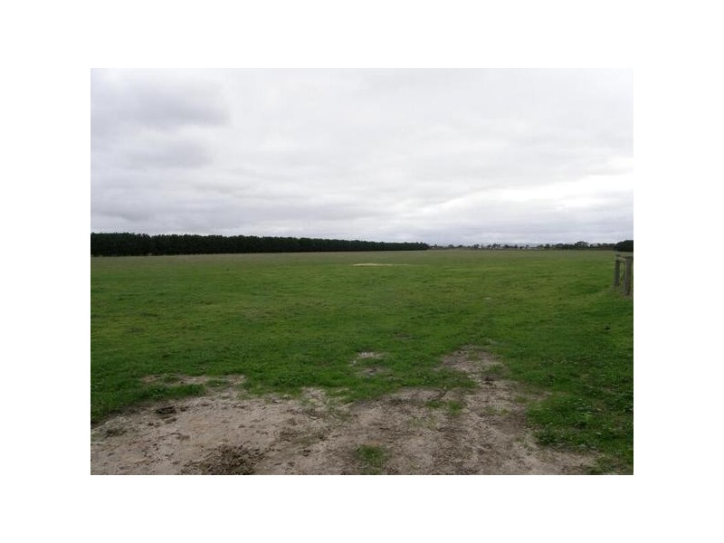 125 Langtree Road, Tooradin VIC 3980