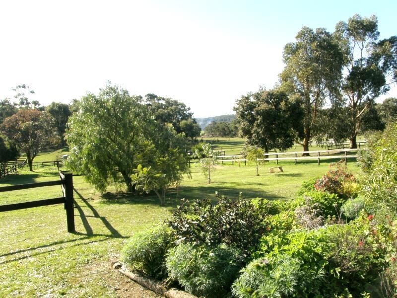 Nyora VIC 3987