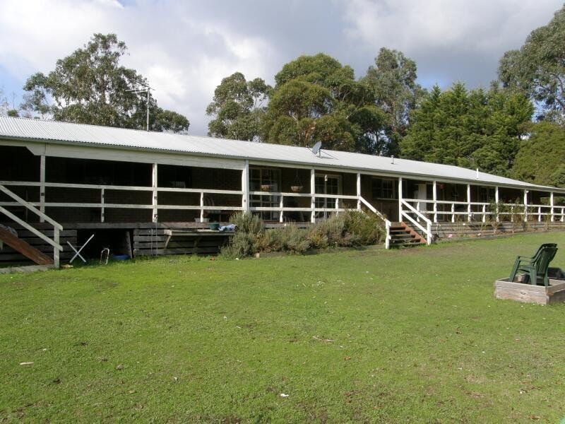 Nyora VIC 3987