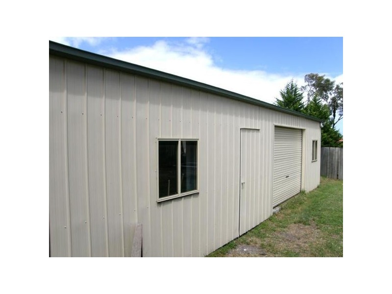 6 Albatross Close, Blind Bight VIC 3980