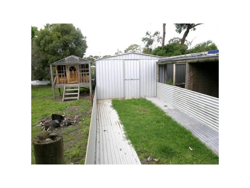 10 Gnoorong Street, Warneet VIC 3980