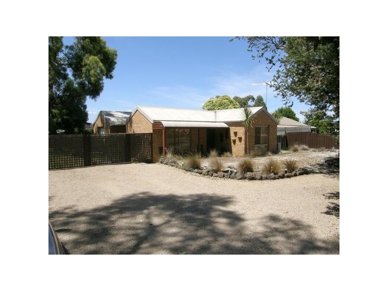 6 Dotteral Close, Blind Bight VIC 3980
