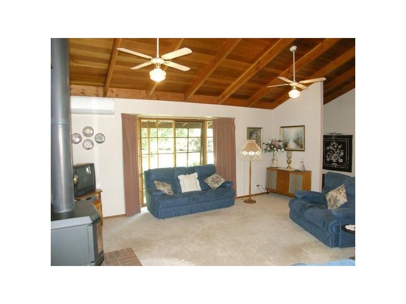 115 Pioneer Road, Lang Lang VIC 3984