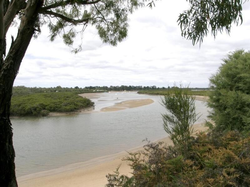 Cannons Creek VIC 3977