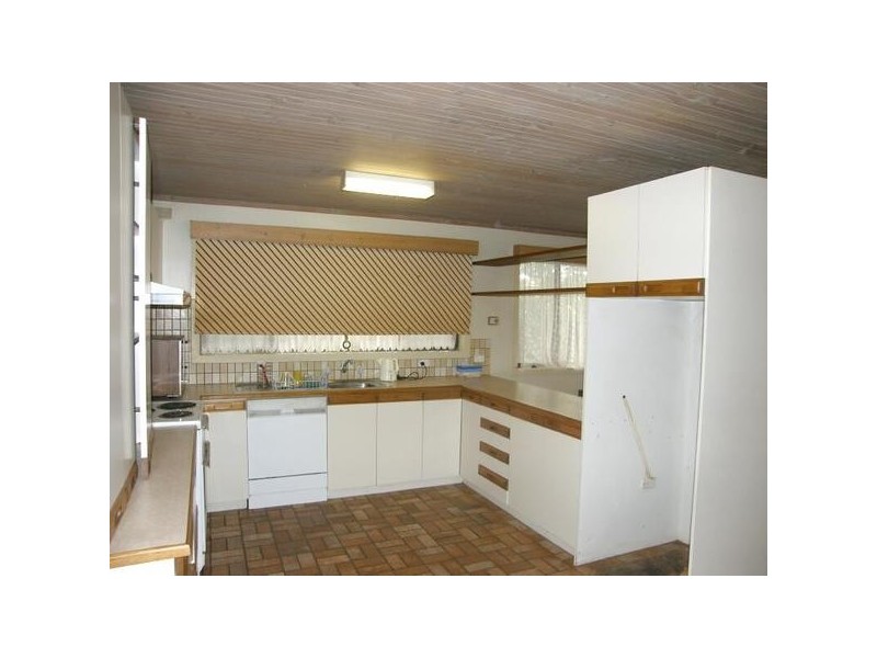 112 South Gippsland Highway, Tooradin VIC 3980