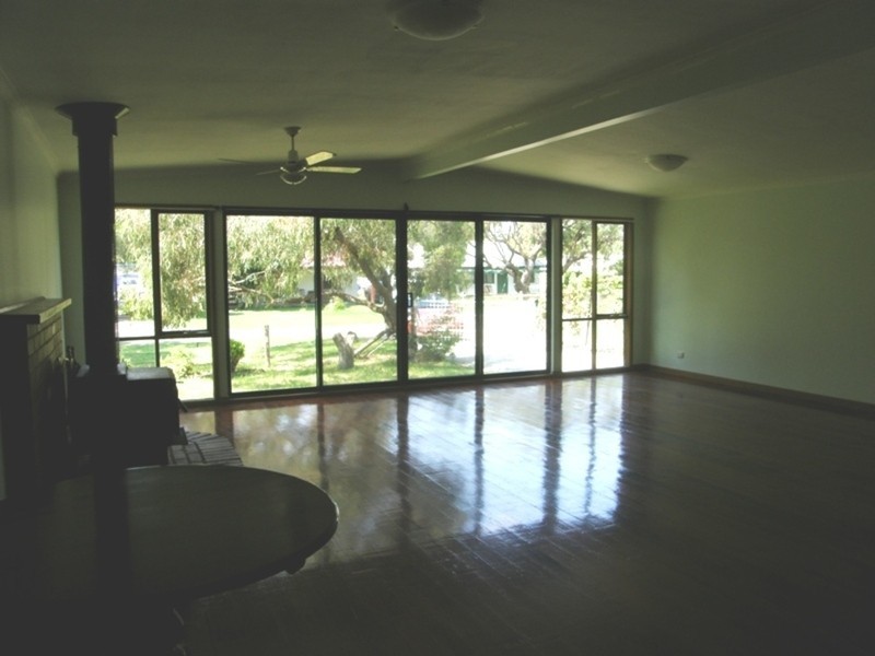 10 Banks Street, Warneet VIC 3980