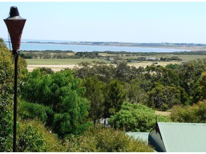 The Gurdies VIC 3984