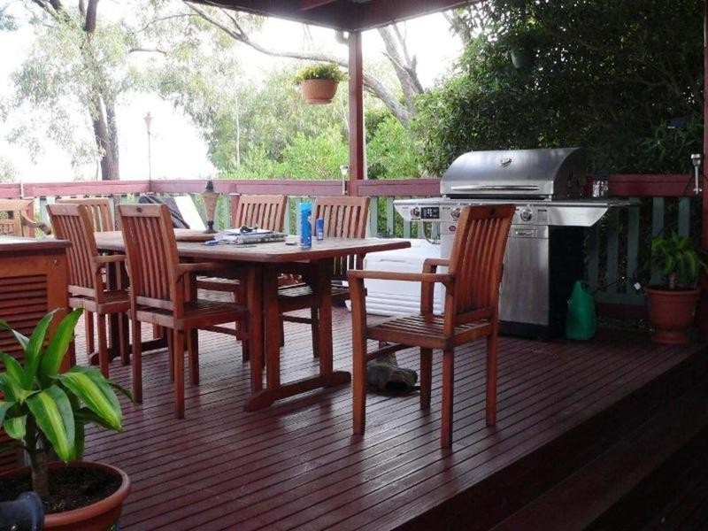 The Gurdies VIC 3984