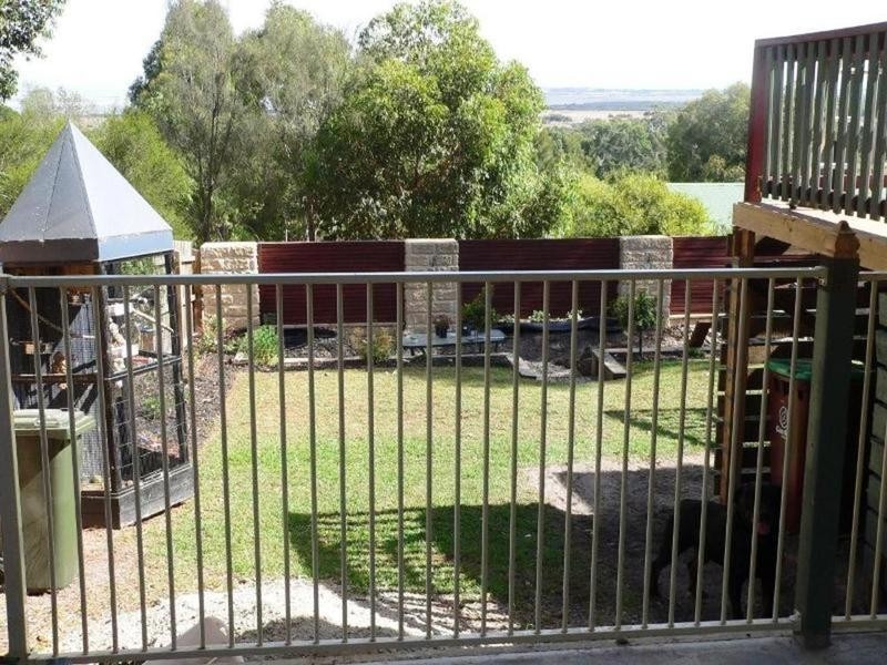 The Gurdies VIC 3984