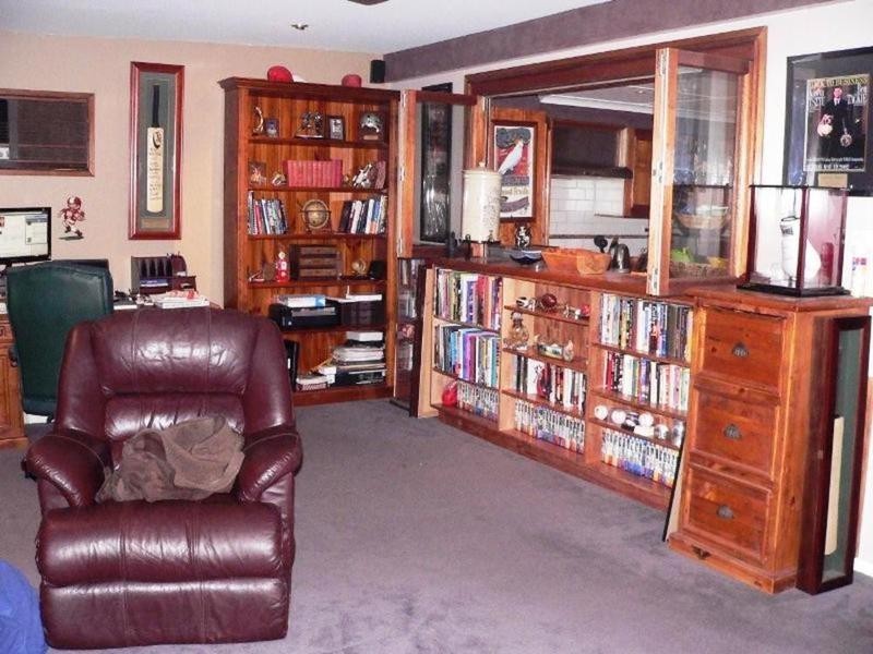 The Gurdies VIC 3984