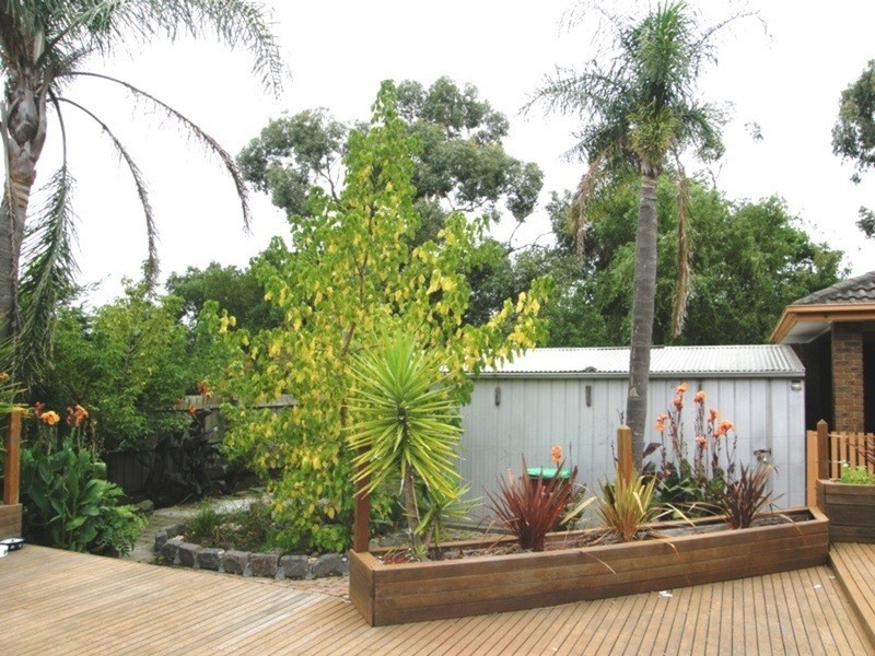 1 Hardy Avenue, Cannons Creek VIC 3977