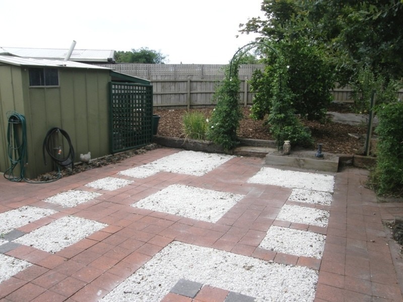 10 Dotterel Close, Blind Bight VIC 3980