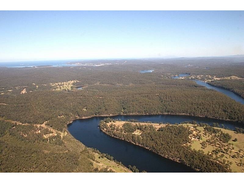 562 The River Road, Nelligen NSW 2536