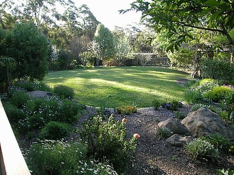 562 The River Road, Nelligen NSW 2536