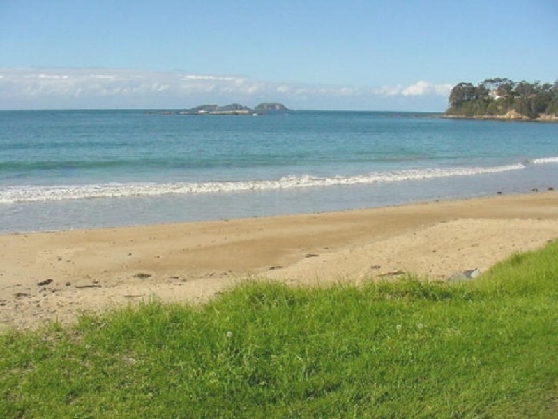 15 Country Club Drive, Catalina NSW 2536