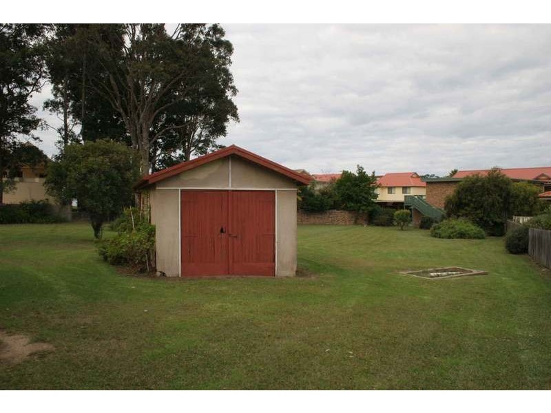 11 Marjorie Crescent, Batehaven NSW 2536