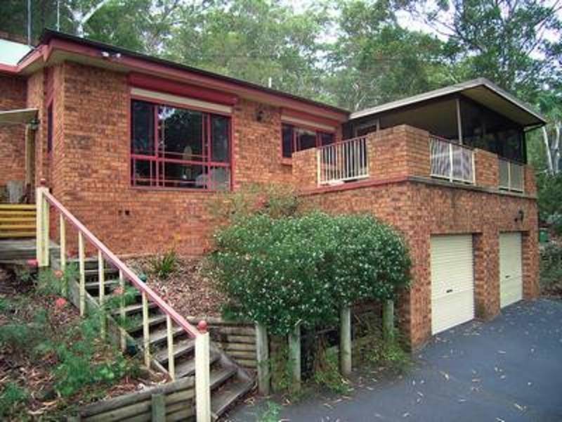 13 Daley Avenue, Daleys Point NSW 2257