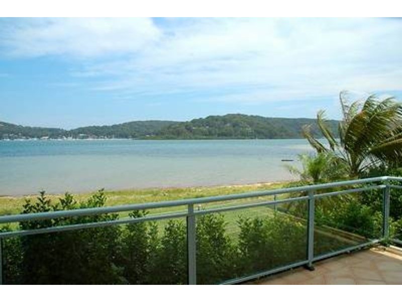 2/216 Booker Bay Road, Booker Bay NSW 2257