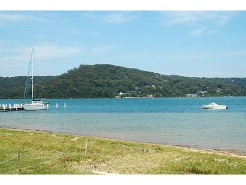 2/216 Booker Bay Road, Booker Bay NSW 2257