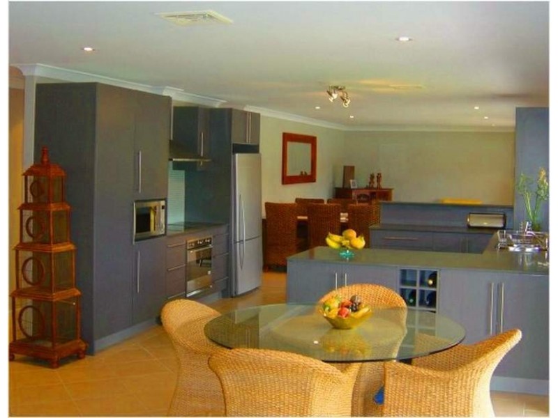 10 Salacia Close, St Huberts Island NSW 2257