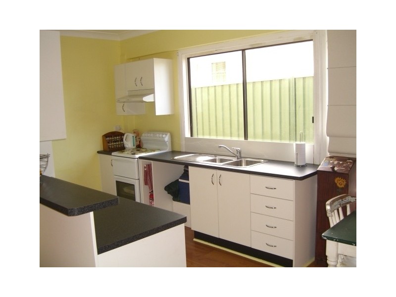 11 Paul Street, Umina Beach NSW 2257