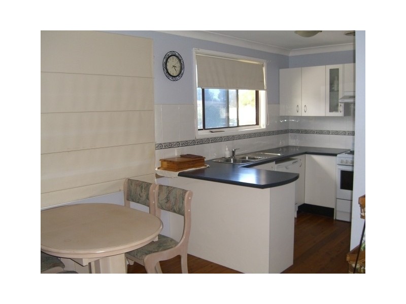 11 Paul Street, Umina Beach NSW 2257