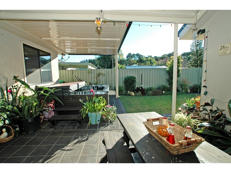 83 Dunalban Avenue, Woy Woy NSW 2256