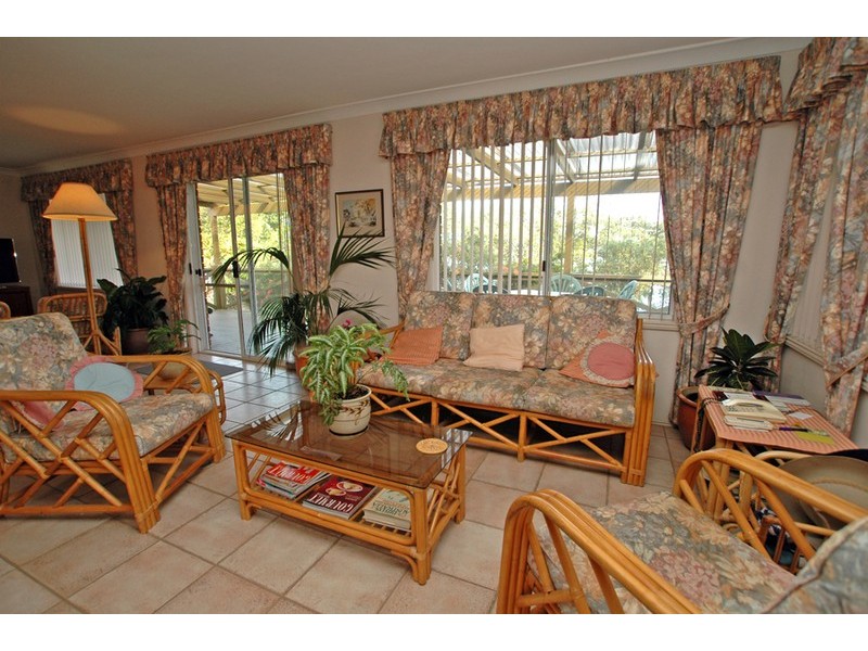 35 Beachfront Parade, St Huberts Island NSW 2257