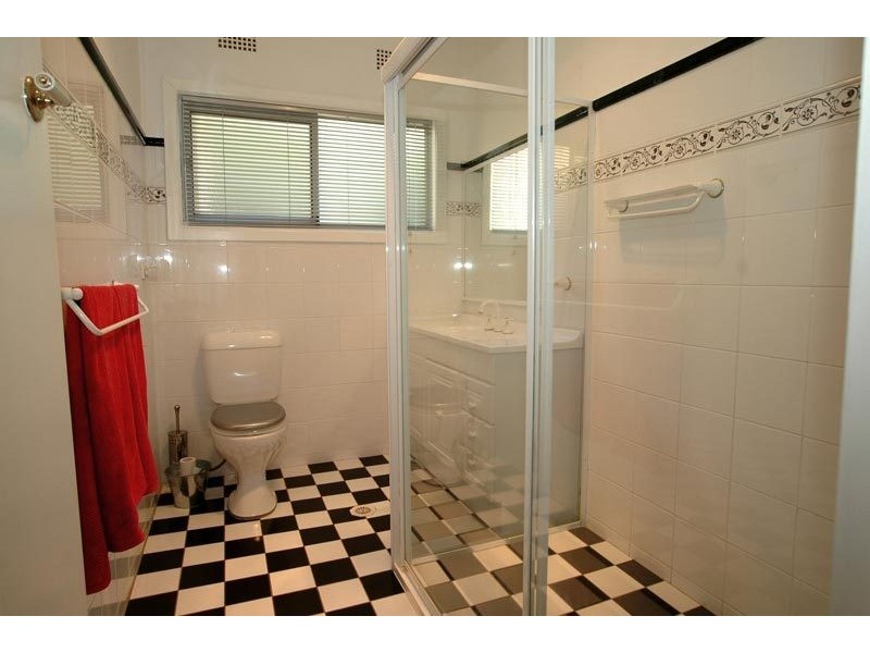 12 Taylor Street, Woy Woy Bay NSW 2256