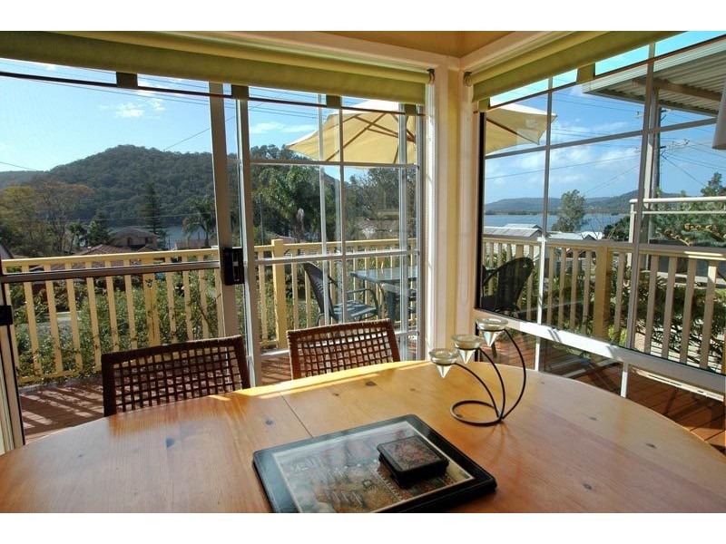 12 Taylor Street, Woy Woy Bay NSW 2256