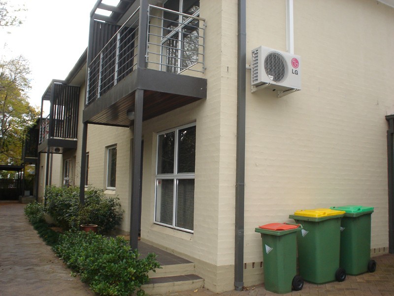 2/20 Wells Street, East Gosford NSW 2250