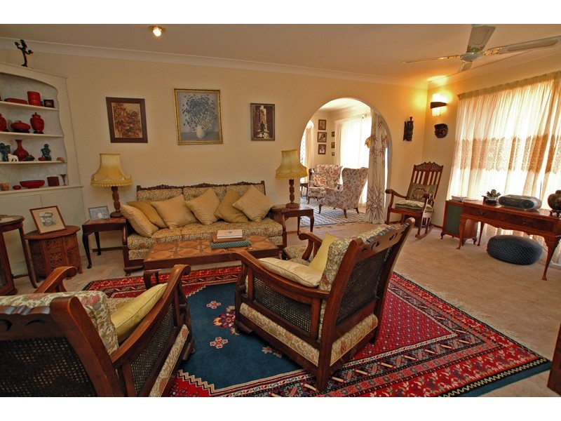 4 Nautilus Crescent, St Huberts Island NSW 2257