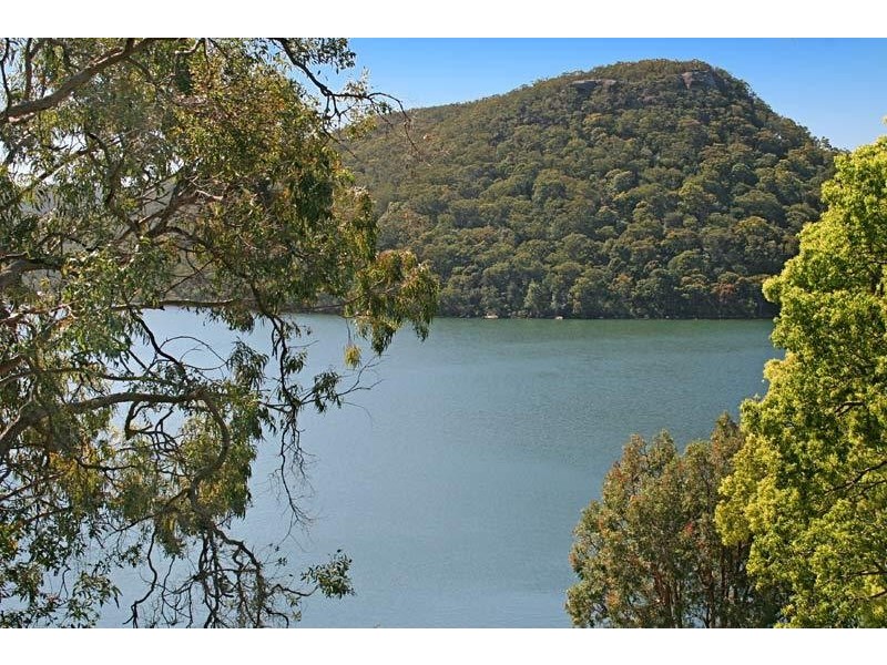 100 Taylor Street, Woy Woy Bay NSW 2256