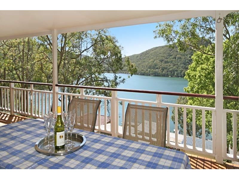 100 Taylor Street, Woy Woy Bay NSW 2256