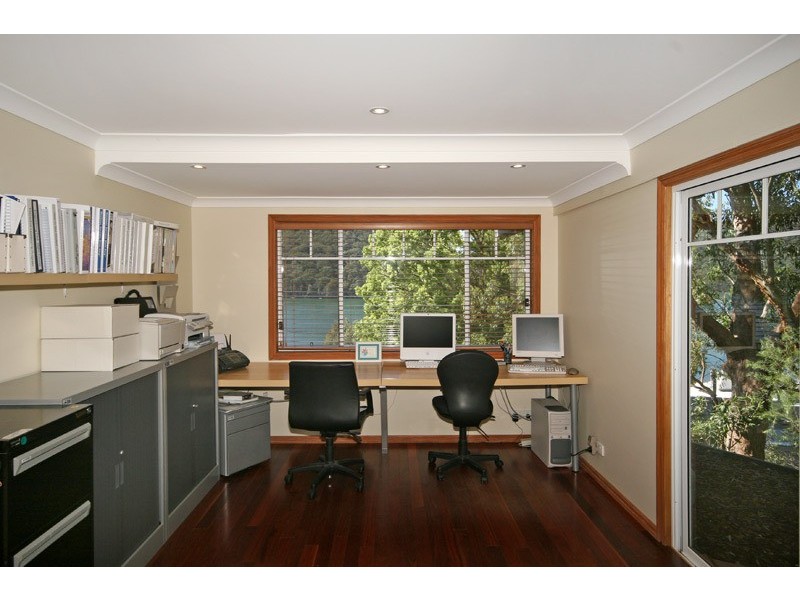 100 Taylor Street, Woy Woy Bay NSW 2256