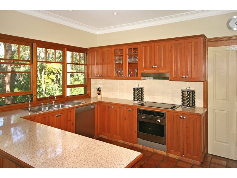 100 Taylor Street, Woy Woy Bay NSW 2256