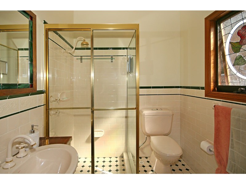 100 Taylor Street, Woy Woy Bay NSW 2256