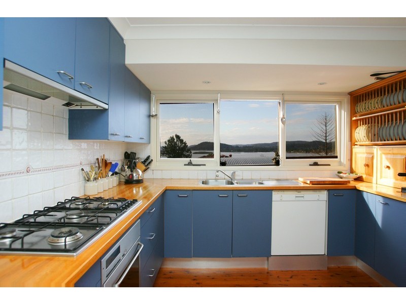 8 Koonora Avenue, Blackwall NSW 2256