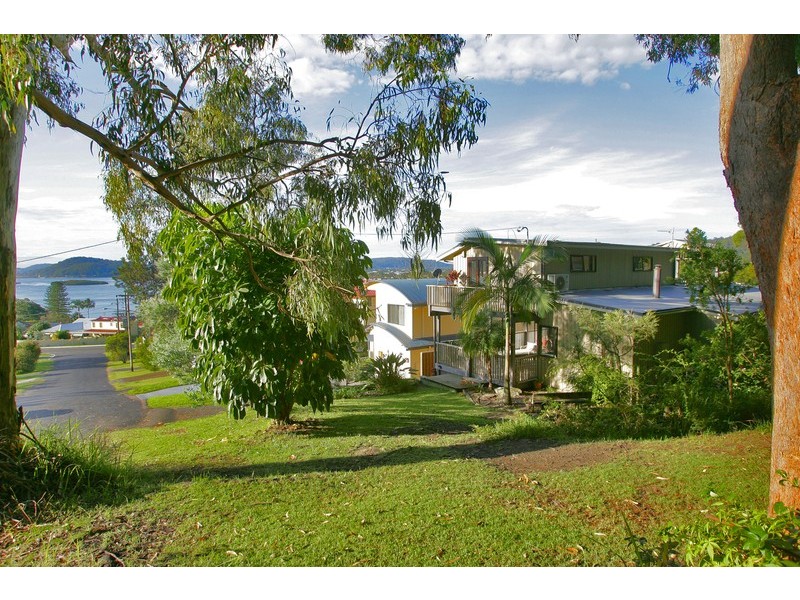 8 Koonora Avenue, Blackwall NSW 2256