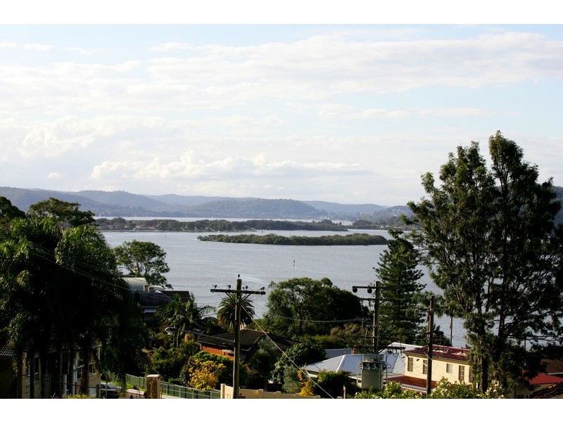 8 Koonora Avenue, Blackwall NSW 2256