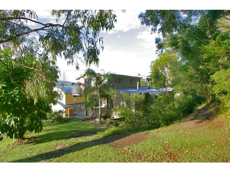 8 Koonora Avenue, Blackwall NSW 2256